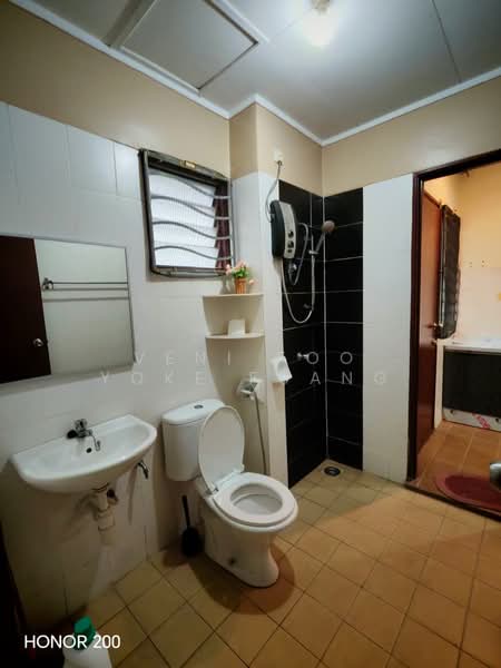 2-storey Terraced House for Rent in Klang (Selangor) - Veni Foo Yoke Fuang - Bathroom - PropertyGuru.com.my