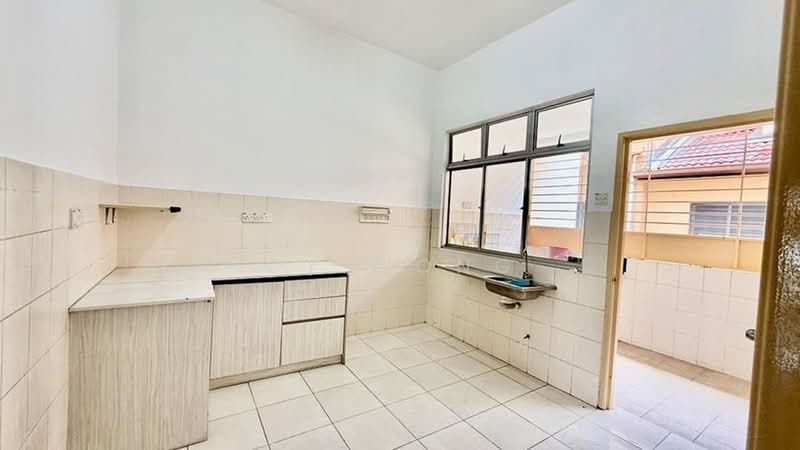 Rumah Teres 2 Tingkat untuk Dijual di Kemuning Utama (Shah Alam) - CY Wong - Kitchen - PropertyGuru.com.my