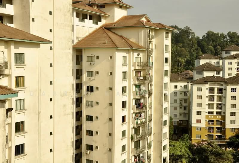 Condominium for Sale at Emerald Hill Condominium - Darren Kai Xin Ng - PropertyGuru.com.my