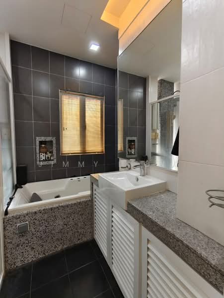 3-storey Terraced House for Sale in Taman Sri Gadong (Klang) - Jimmy Leong - Bathroom - PropertyGuru.com.my