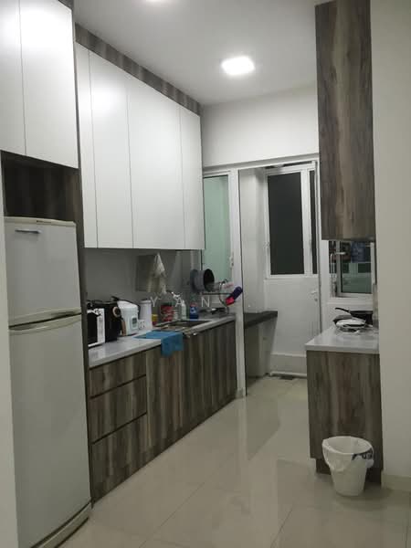 Condominium for Rent at Scenaria @ North Kiara Hills - Yan . - Kitchen - PropertyGuru.com.my
