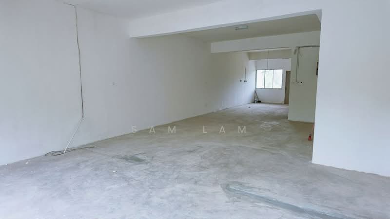 Kedai untuk Dijual di Kuala Kangsar (Perak) - Sam Lam - Interior - PropertyGuru.com.my