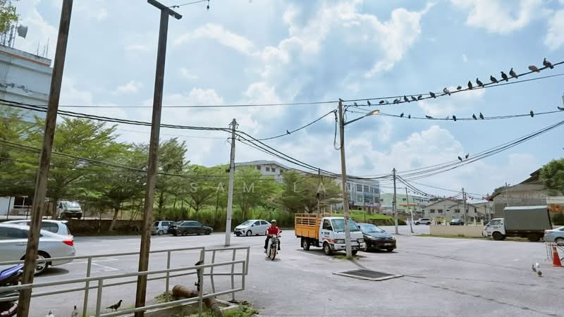 Kedai untuk Dijual di Kuala Kangsar (Perak) - Sam Lam - Exterior - PropertyGuru.com.my