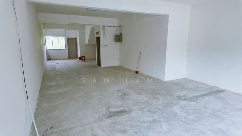 Kedai untuk Dijual di Kuala Kangsar (Perak) - Sam Lam - Interior - PropertyGuru.com.my