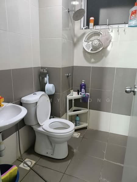 Servis Apartment untuk Dijual di Saville D'lake - Jimmy Leong - Bathroom - PropertyGuru.com.my
