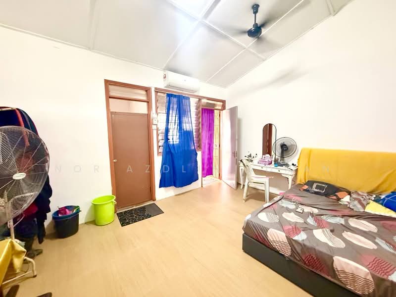 Rumah Teres untuk Dijual di Taman Kajang Baru (Kajang) - Nor Azdlin Adnan - PropertyGuru.com.my