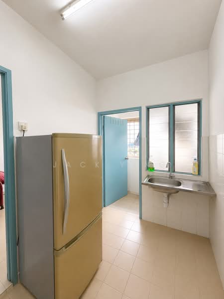 Apartment for Rent at Pandan Ria (Block A & B) - JACK YING - Kitchen - PropertyGuru.com.my