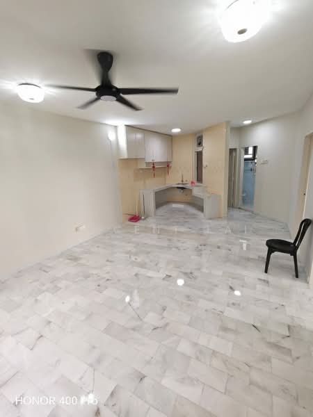 Pangsapuri untuk Disewa di Nova I - Vincent Lai - Kitchen - PropertyGuru.com.my