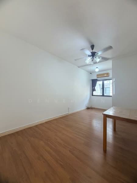 3-storey Terraced House for Sale in Lake Fields (Sungai Besi) - Denver Sin - Interior - PropertyGuru.com.my