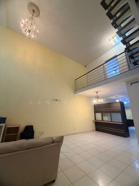 3-storey Terraced House for Sale in Lake Fields (Sungai Besi) - Denver Sin - Living Room - PropertyGuru.com.my