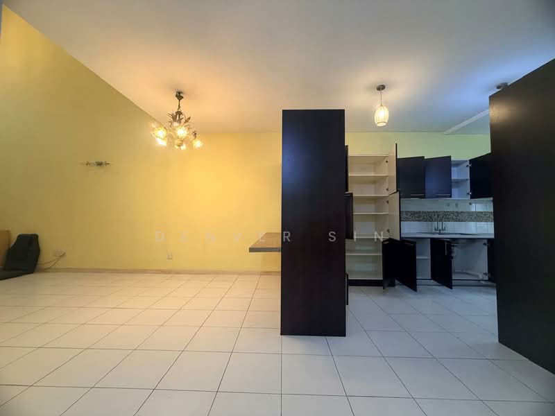 3-storey Terraced House for Sale in Lake Fields (Sungai Besi) - Denver Sin - Kitchen - PropertyGuru.com.my