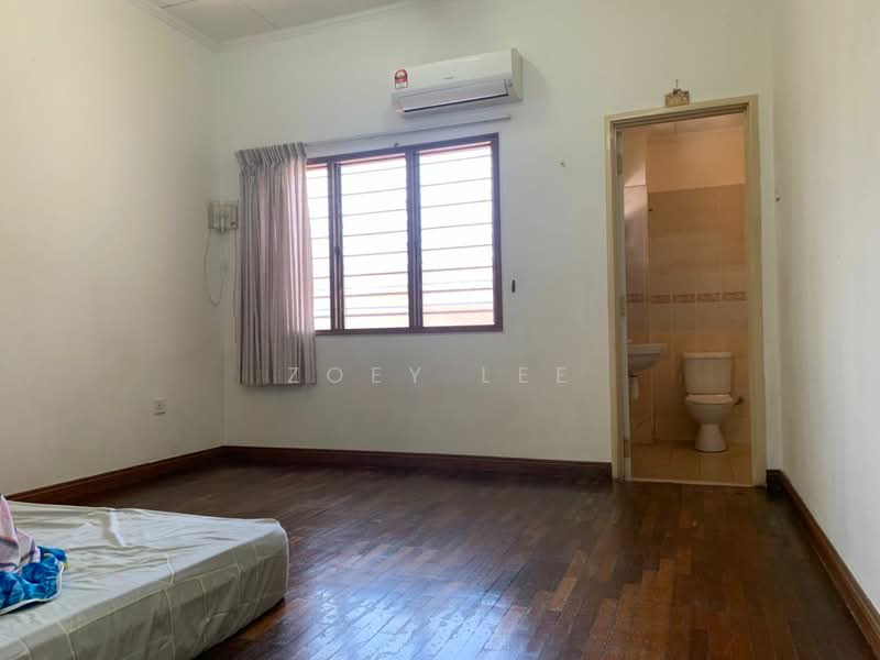 Rumah Teres 2 Tingkat untuk Dijual di Skudai (Johor) - Zoey Lee - Bedroom - PropertyGuru.com.my