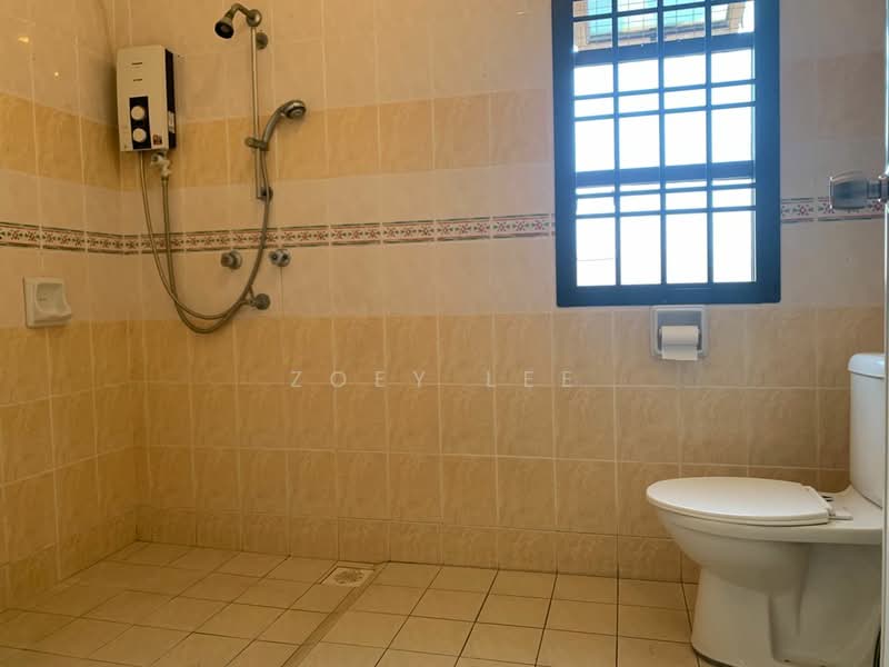 Rumah Teres 2 Tingkat untuk Dijual di Skudai (Johor) - Zoey Lee - Bathroom - PropertyGuru.com.my