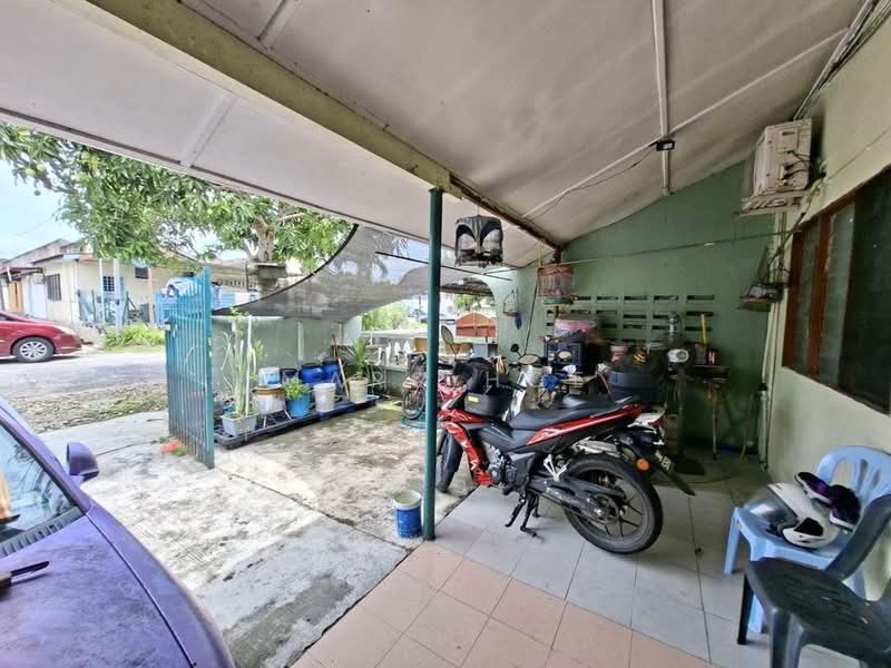 1-storey Terraced House for Sale in Taman Ungku Tun Aminah (Skudai) - Mars Hoe - PropertyGuru.com.my