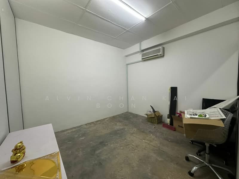 Shop for Sale in Melaka City (Melaka) - Alvin Chan Kai Boon - Interior - PropertyGuru.com.my