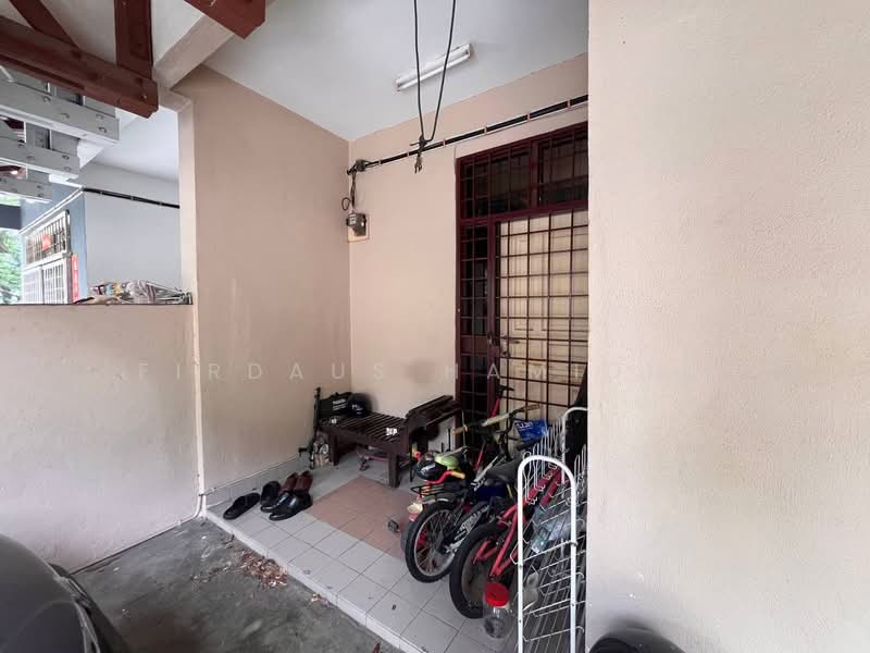 Rumah Teres 2.5 Tingkat untuk Dijual di Taman Equine (Seri Kembangan) - Firdaus Hamidun - PropertyGuru.com.my