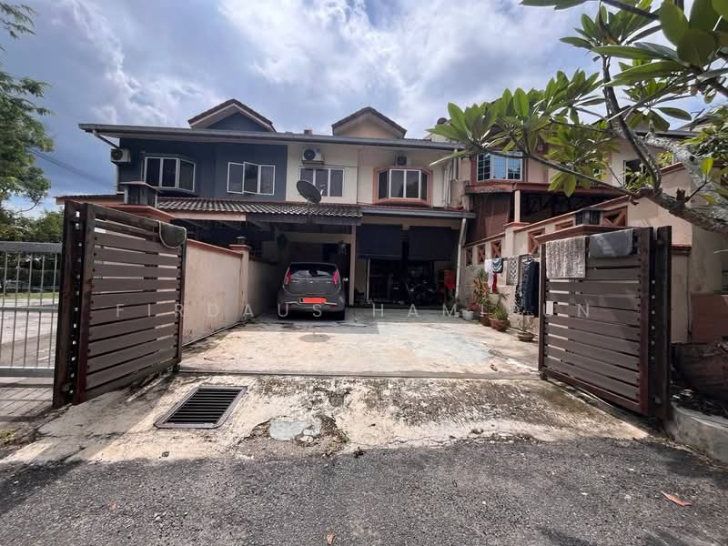 Rumah Teres 2.5 Tingkat untuk Dijual di Taman Equine (Seri Kembangan) - Firdaus Hamidun - PropertyGuru.com.my