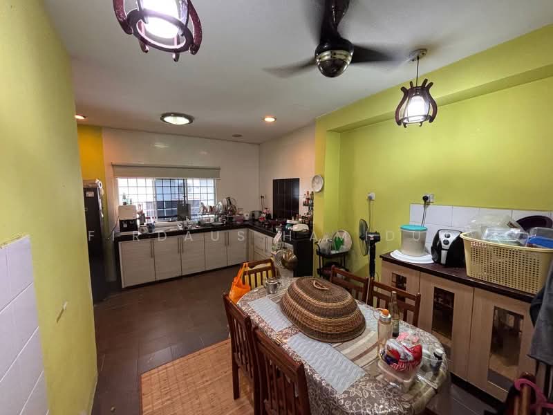 Rumah Teres 2.5 Tingkat untuk Dijual di Taman Equine (Seri Kembangan) - Firdaus Hamidun - PropertyGuru.com.my