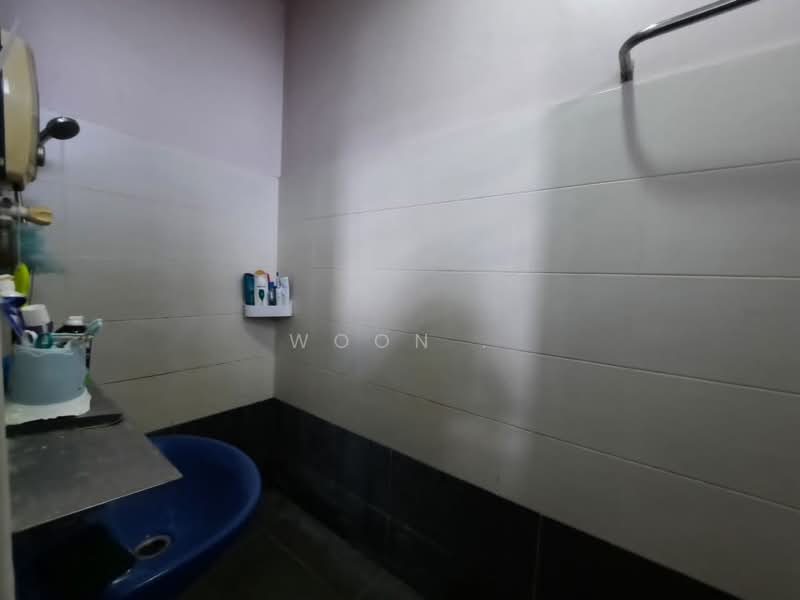 Rumah Flat untuk Dijual di Rumah Pangsa Kenanga 3 - Woon . - Bathroom - PropertyGuru.com.my
