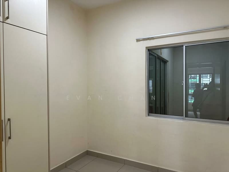 Service Residence for Sale at OUG Parklane - Evan Chan - Interior - PropertyGuru.com.my