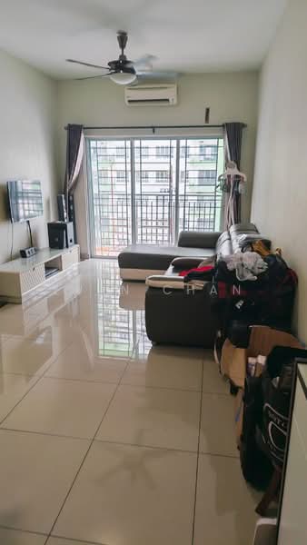 Kediaman Servis untuk Dijual di OUG Parklane - Evan Chan - Living Room - PropertyGuru.com.my