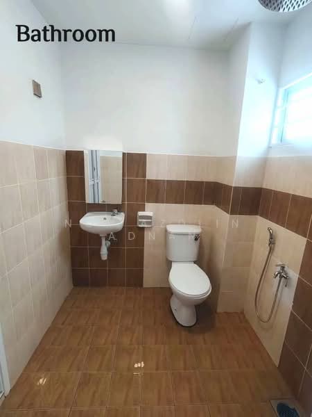2.5-storey Terraced House for Sale in Taman Puncak Saujana (Kajang) - Nor Azdlin Adnan - PropertyGuru.com.my