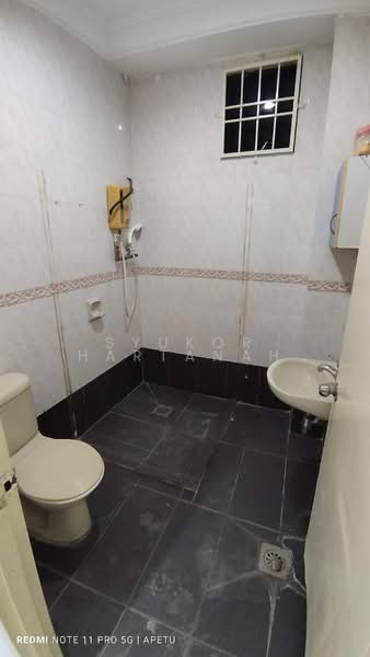 Rumah Teres 1 Tingkat untuk Dijual di Rawang (Selangor) - Syukor Hartanah - Bathroom - PropertyGuru.com.my