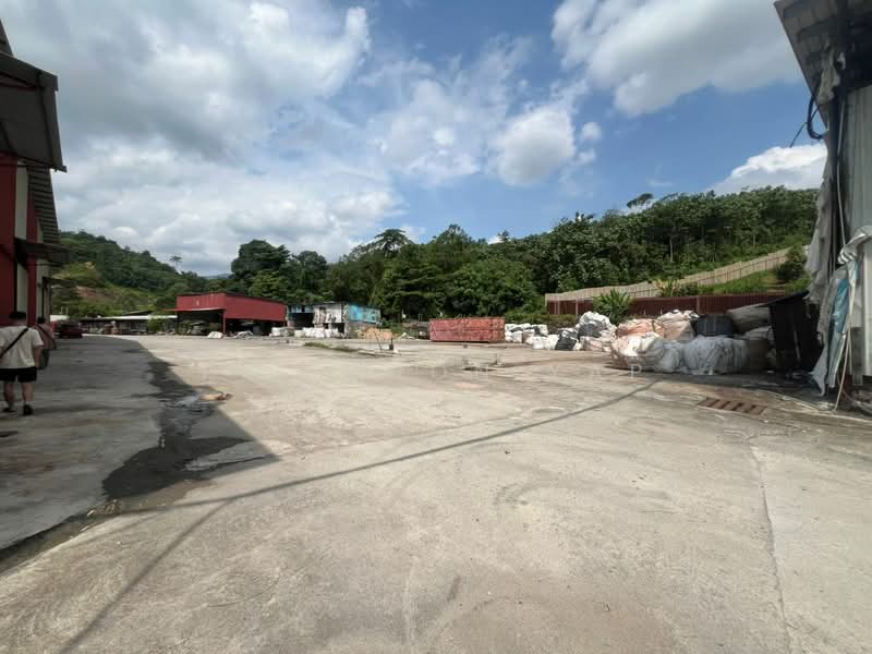 Gudang untuk Disewa di Semenyih (Selangor) - Pit Voon Yap - Exterior - PropertyGuru.com.my