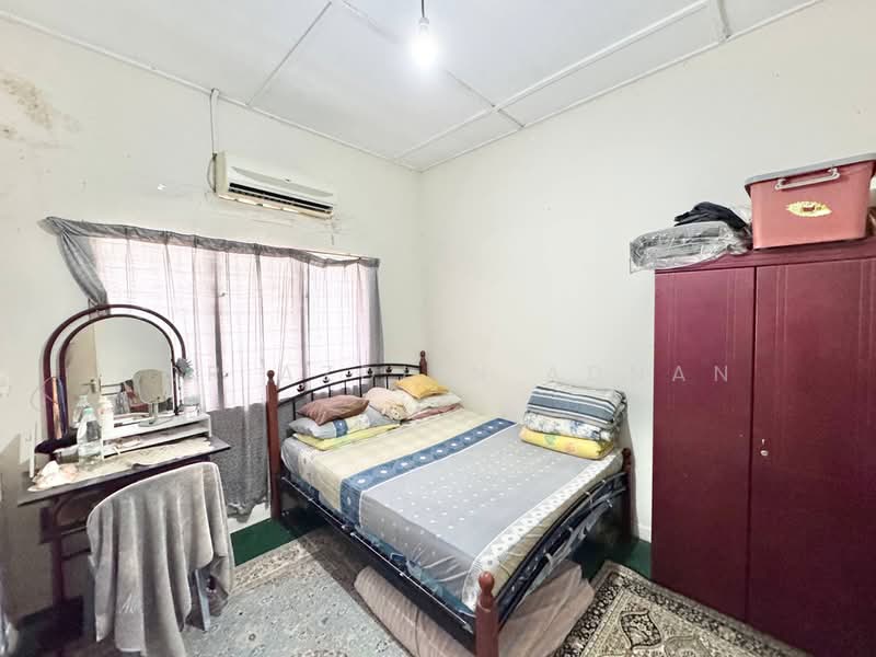 Rumah Teres 1 Tingkat untuk Dijual di Seksyen 14 (Petaling Jaya) - Nor Azdlin Adnan - PropertyGuru.com.my