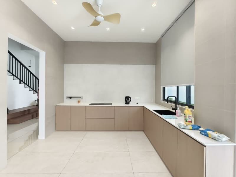 Semi-Detached House for Sale in Taman Gaya (Ulu Tiram) - Keith Wong - Kitchen - PropertyGuru.com.my