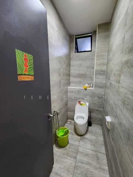 Kedai untuk Dijual di Pasir Gudang (Johor) - Terence Tan - Bathroom - PropertyGuru.com.my