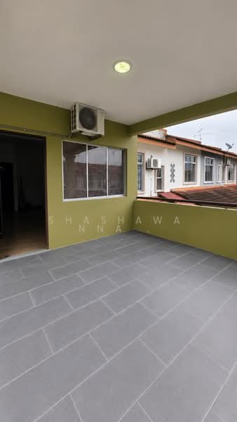 2-storey Terraced House for Sale in Taman Puteri Wangsa (Ulu Tiram) - Shashawanna . - Balcony - PropertyGuru.com.my