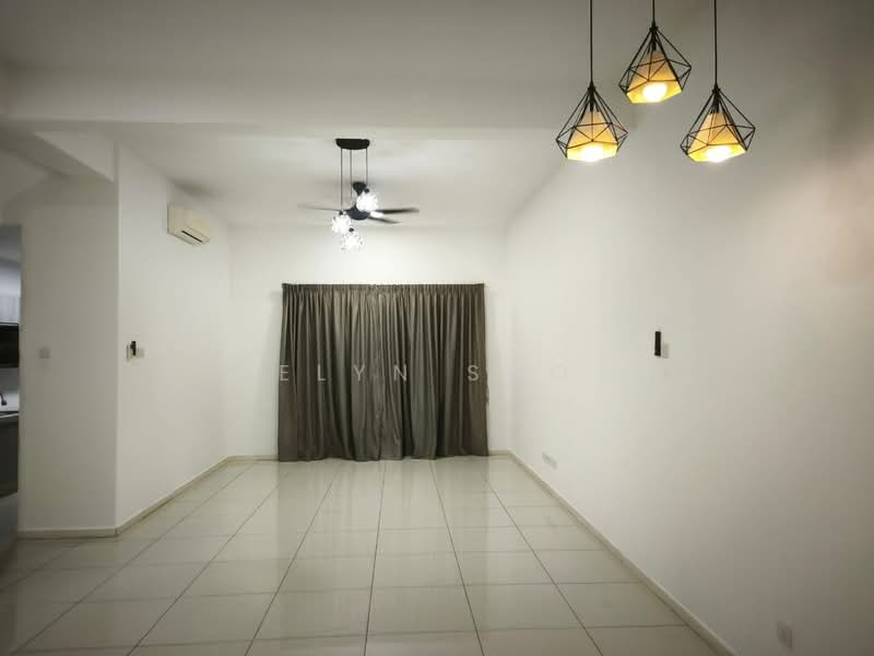 2-storey Terraced House for Rent in Bandar Tropicana Aman (Telok Panglima Garang) - Elyn Soo - Living Room - PropertyGuru.com.my