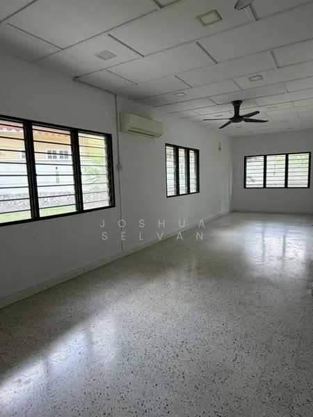 Rumah Banglo untuk Dijual di Taman Bangsar (Bangsar) - Joshua Selvan - Living Room - PropertyGuru.com.my