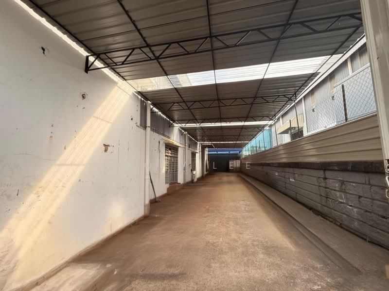 Factory for Rent in Taman Kempas Utama (Tebrau) - Zoey Lee - Exterior - PropertyGuru.com.my