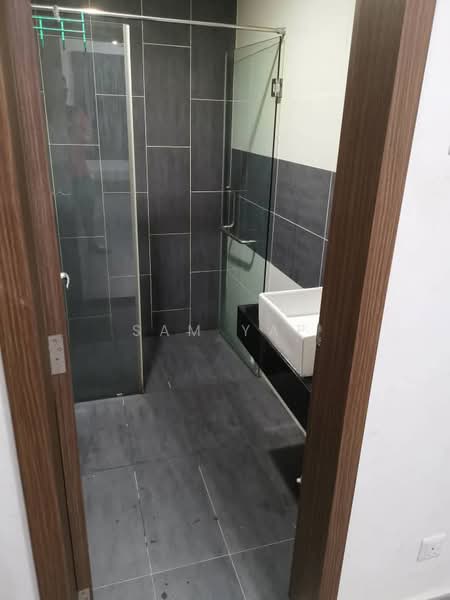 Service Residence for Rent at D'Secret Garden (Pangsapuri Kempas Indah) - Sam Yap - Bathroom - PropertyGuru.com.my