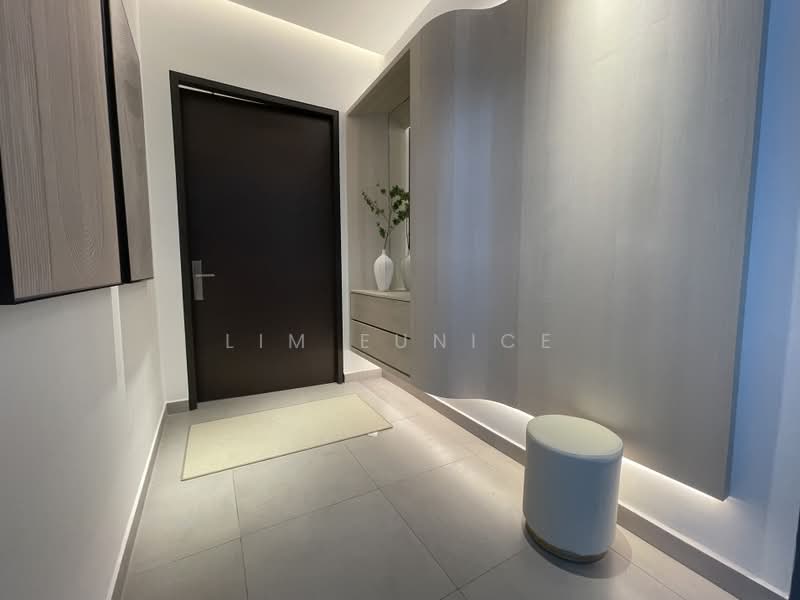 Kondominium untuk Dijual di Lumina Residence - Lim Eunice - Entrance - PropertyGuru.com.my