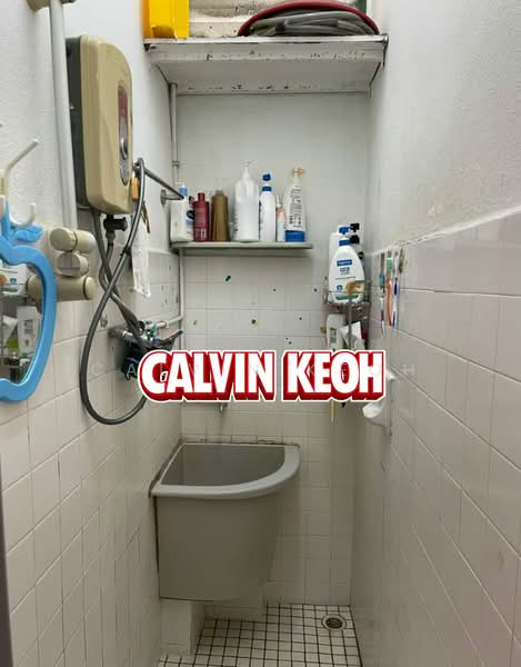 Rumah Flat untuk Dijual di Taman Jubilee Phase 2 - Calvin Keoh - Bathroom - PropertyGuru.com.my