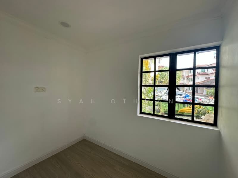 Rumah Teres 2.5 Tingkat untuk Dijual di Bandar Pinggiran Subang (Shah Alam) - Syah Othman - PropertyGuru.com.my