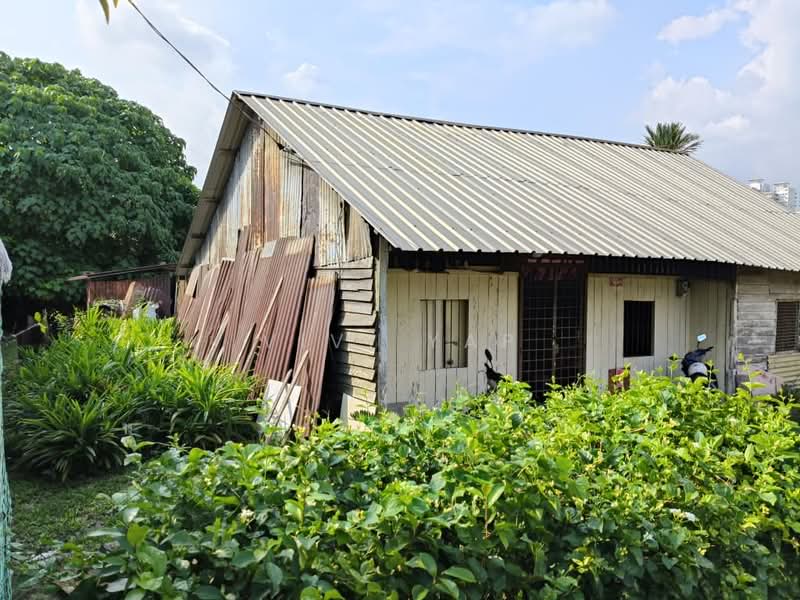 Residential Land for Sale in Kampung Baru Seri Kembangan (Seri Kembangan) - Vivi Yap - Exterior - PropertyGuru.com.my