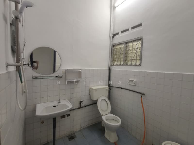 1-storey Terraced House for Rent in Taman Pelangi (Johor Bahru) - Blue Chan - PropertyGuru.com.my
