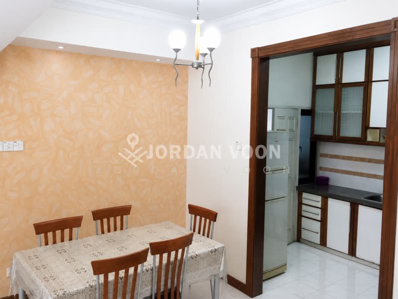 Kondominium untuk Dijual di Lakeside Tower - Jordan Voon - Dining Room - PropertyGuru.com.my