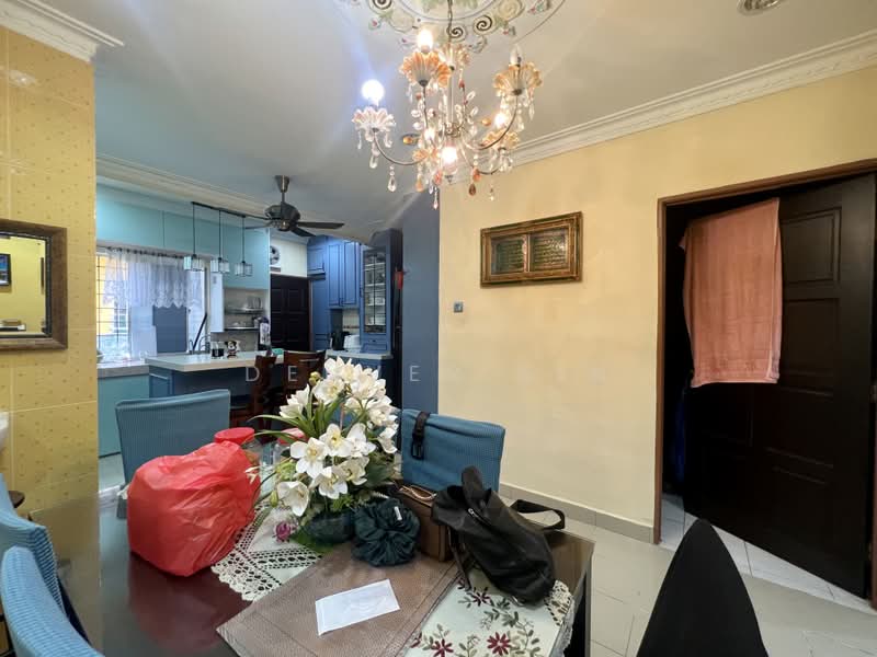 2-storey Terraced House for Sale in Bandar Mahkota Cheras (Cheras) - Denver Sin - Dining Room - PropertyGuru.com.my