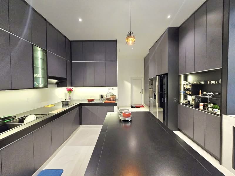 3.5-storey Terraced House for Sale in Bandar Nusaputra (Puchong) - Fauzan bin Sahrom - PropertyGuru.com.my