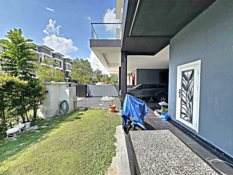 3.5-storey Terraced House for Sale in Bandar Nusaputra (Puchong) - Fauzan bin Sahrom - PropertyGuru.com.my