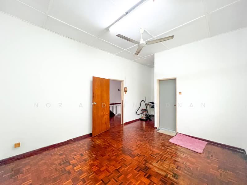 Rumah Teres untuk Dijual di Taman Delima (Cheras) - Nor Azdlin Adnan - PropertyGuru.com.my