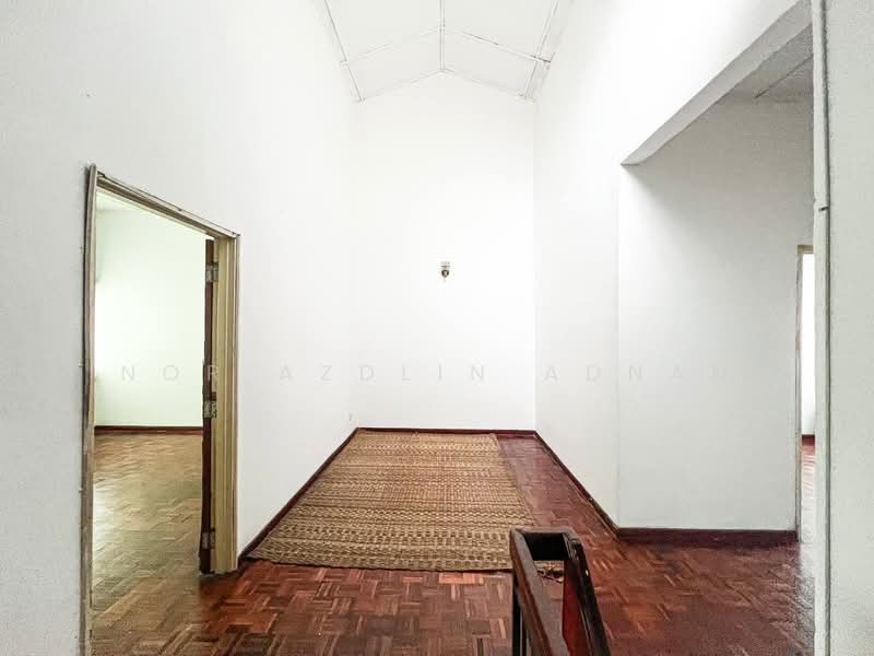 Rumah Teres untuk Dijual di Taman Delima (Cheras) - Nor Azdlin Adnan - PropertyGuru.com.my