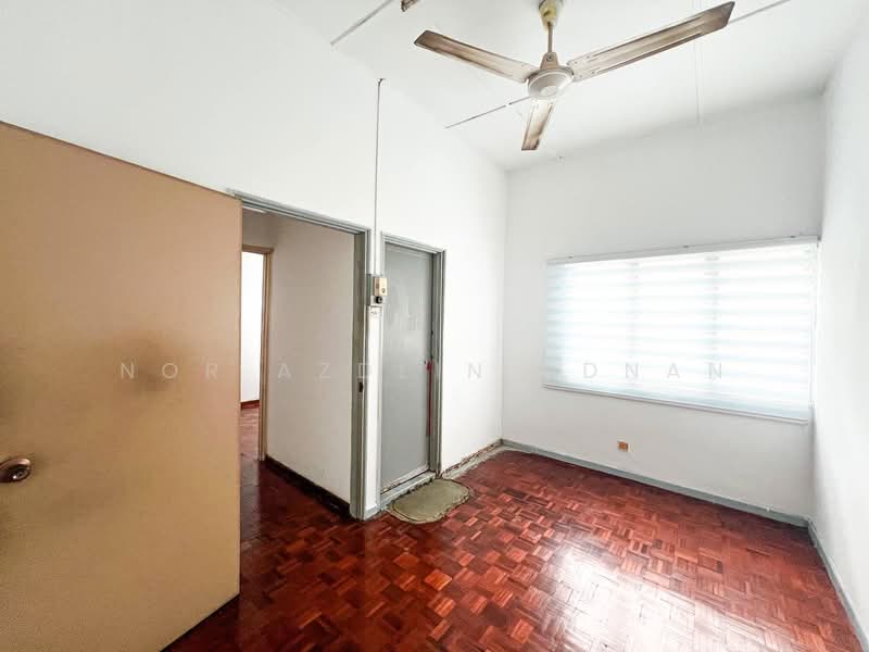 Rumah Teres untuk Dijual di Taman Delima (Cheras) - Nor Azdlin Adnan - PropertyGuru.com.my