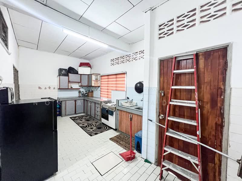Rumah Teres untuk Dijual di Taman Delima (Cheras) - Nor Azdlin Adnan - PropertyGuru.com.my