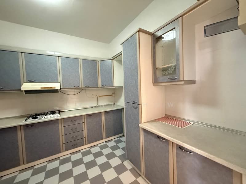 Condominium for Rent at The Golden Coast - Joanne How - Kitchen - PropertyGuru.com.my